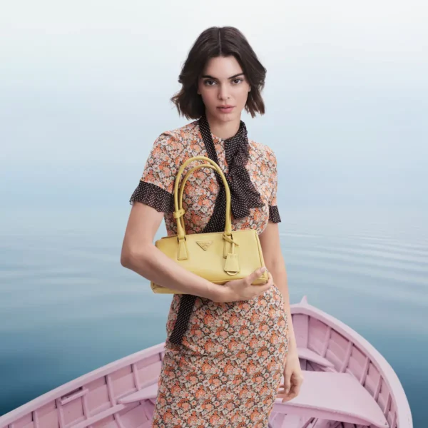 Prada Medium Prada Galleria leather bag