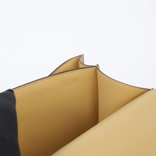 HERMèS Constance Mini Dore (Y9) Chamkila Permabrass hardware W